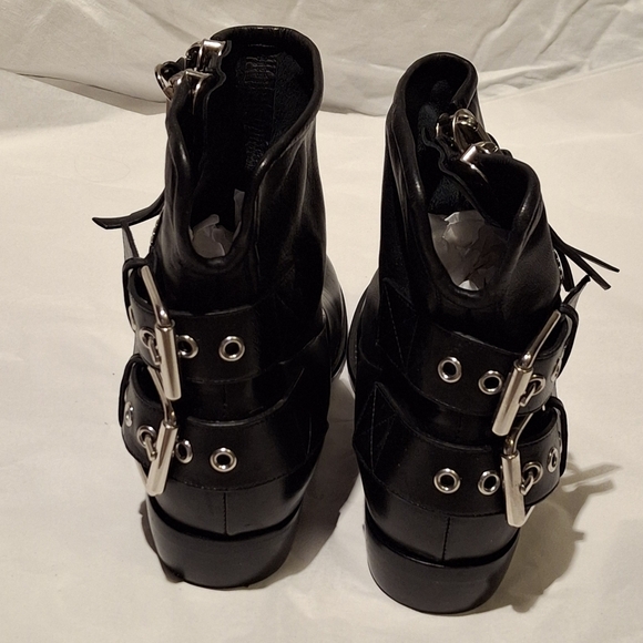 Vero Cuoio Italian Boots - Picture 4 of 5